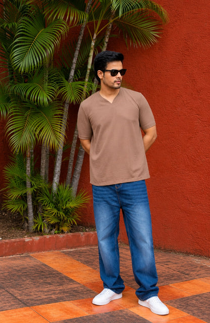 Vora Beige V-Neck T-Shirt | Unisex Minimal Style – JUJU